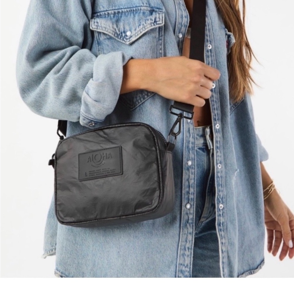 ALOHA Collection La Tour Crossbody